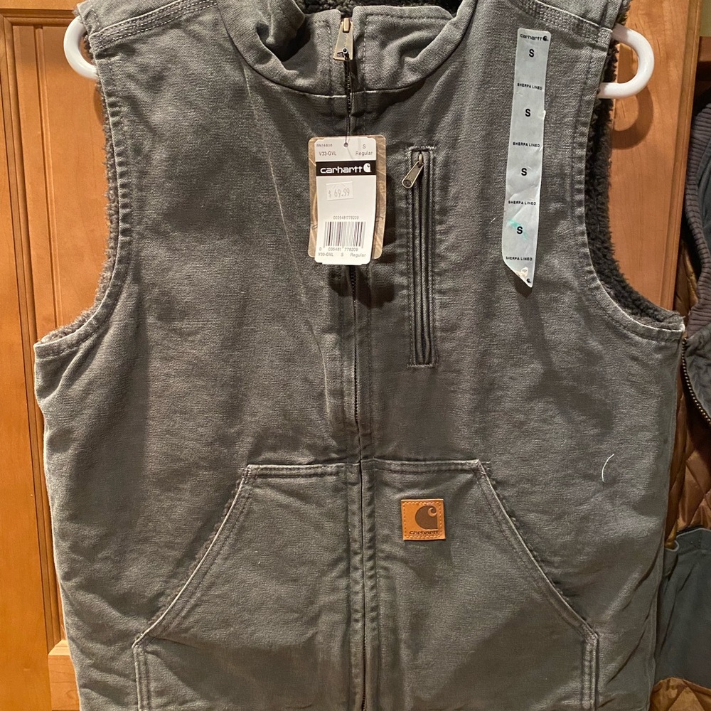 Men’s Small Carhartt Vest, NWT